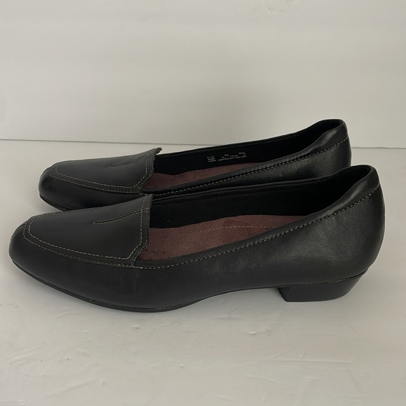 Clark’s Women’s Kayleigh Leather Slip-on Loafers Black 9 - Picture 2 of 8
